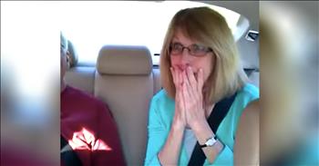 Grandma Screams Over Pregnancy Announcement