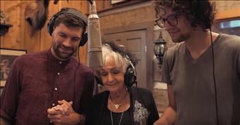 ‘Til Kingdom Come’ – Joanne Cash With For King And Country