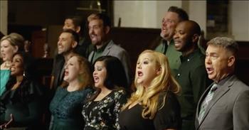 Voctave Choir Sings Joy to the World (with For Unto Us A Child Is Born)