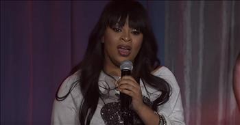 ‘This Christmas’ – Live From Koryn Hawthorne