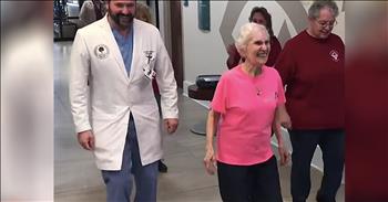 91-Year-Old Dances In Hospital After Surgery