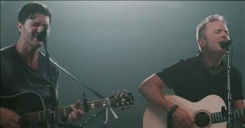 ‘How Sweet It Is’ Chris Tomlin Acoustic Performance With Pat Barrett