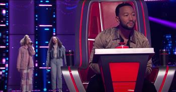 2 Sisters Sing Gospel Song ‘Never Alone’ During Blind Auditions