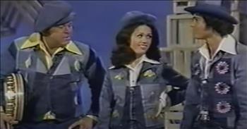 Hilarious Rendition Of ‘Foggy Mountain Breakdown’ On Donny And Marie Show