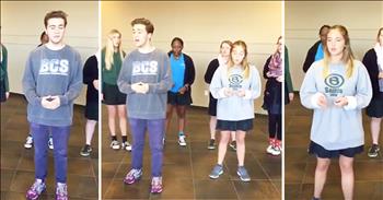 High School Choir Sings ‘O Come, O Come Emmanuel’