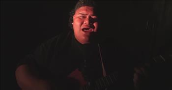 American Idol’s Iam Tongi Honors Late Father With ‘I’ll Be Seeing You’