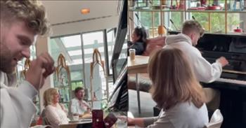 Entire Café Is Shocked When 2 Opera Singers Start Singing Along To Piano