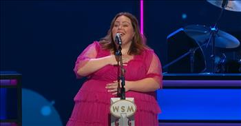 Chrissy Metz Captivates With ‘Learning to Be Brave’ At Grand Ole Opry