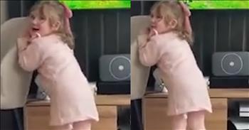 Toddler Turns Pringles Cans into Hilarious Fashion Accessory