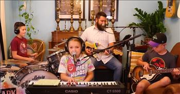 Clark Family’s Spectacular Cover of Bob Seger’s ‘Hollywood Nights’