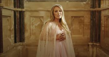 Celtic Woman Captivates with Dazzling Cover of ‘Angel’