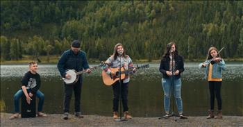 Siblings’ Stunning ‘Stand By Me’ Cover Will Leave You in Awe